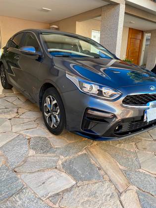 KIA CERATO 2.0 16V FLEX SX AUTOMÁTICO KIA CERATO 2.0 16V FLEX SX AUTOMÁTICO